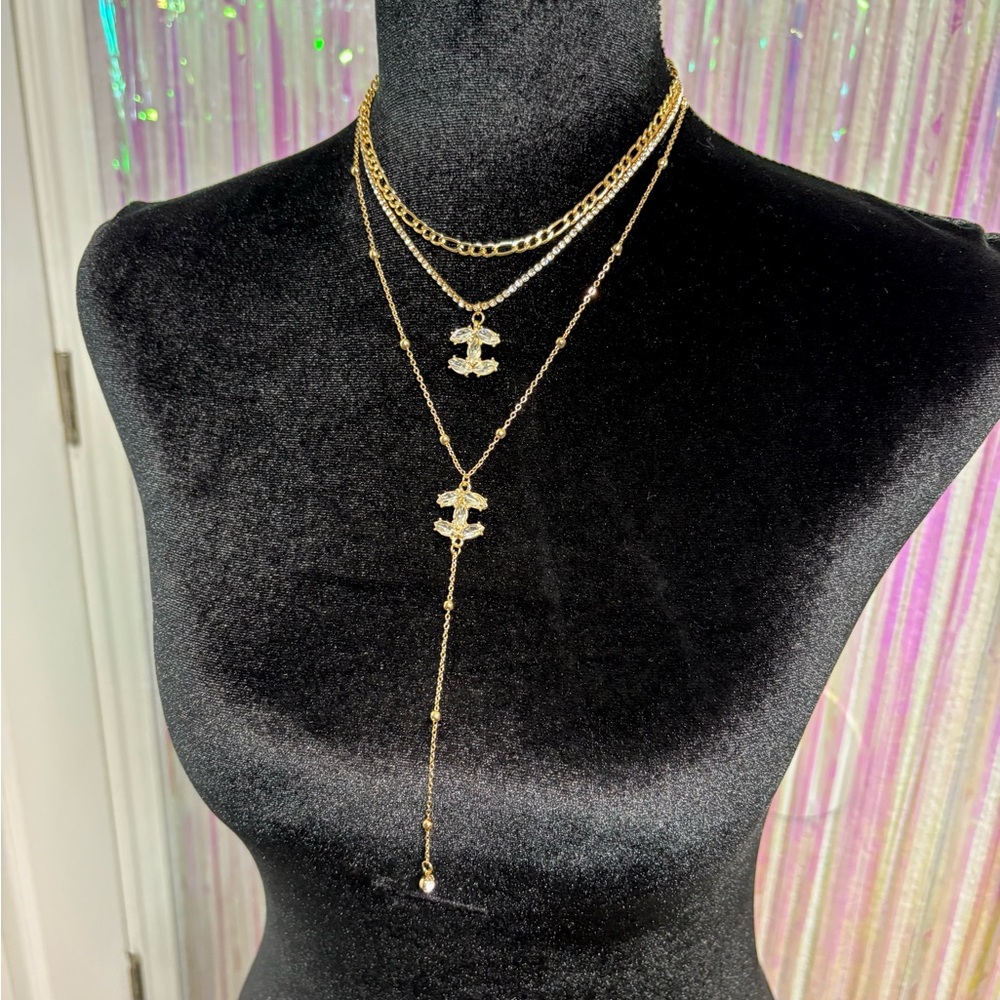 Gold Layered Pendant Necklace Set- Rhinestone Detail Women Jewelry Adjustable - Picture 8 of 8